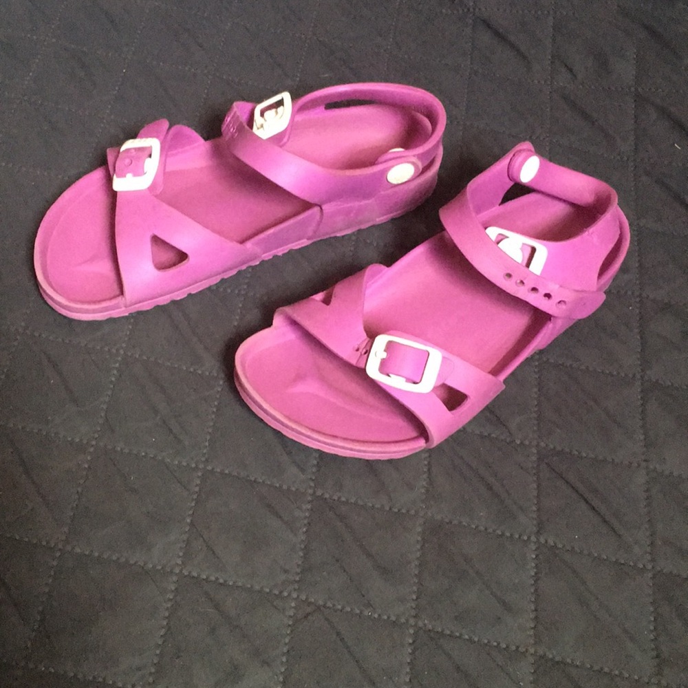 Girls Birkenstock sandals